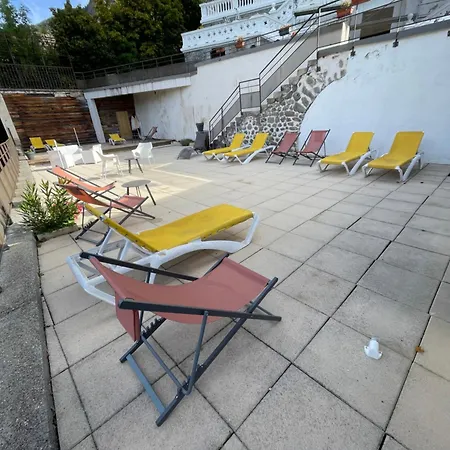 T3 Terrasse Piscine Sauna Magnans D102 Apartmán